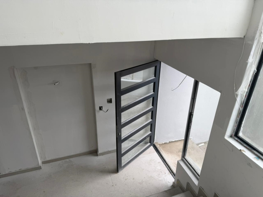 4 Bedroom Property for Sale in Sandown Western Cape